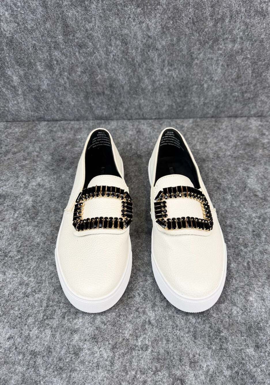Karl Lagerfeld Paris Ermine Crystal Embellished Slip-On Sneaker Size 8M